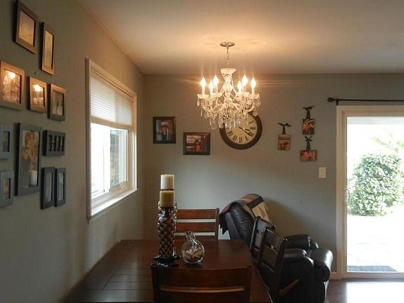 4th image of 3273 Mount Acadia Blvd