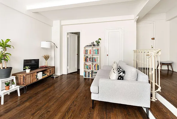 Sold by Compass | media 4