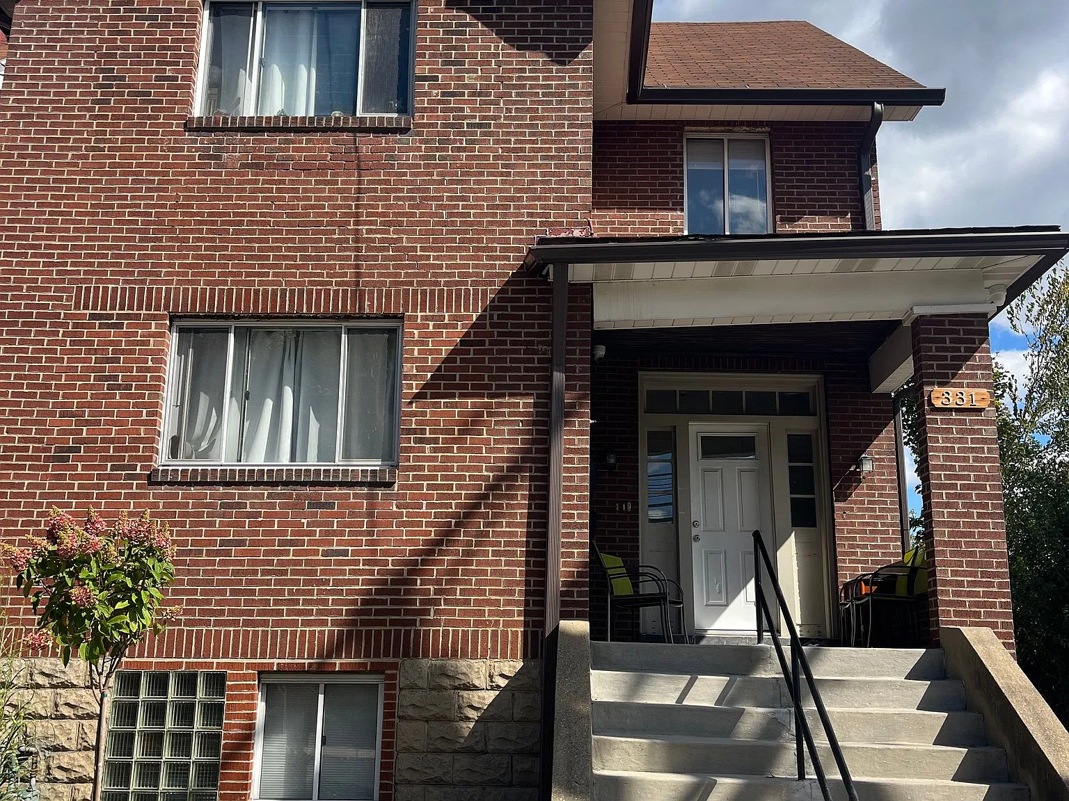 331 Halket St — Photo 1
