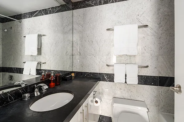 Rented by Douglas Elliman | media 4