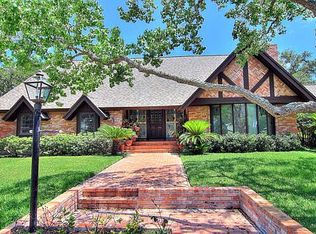 1006 Karnak Dr, Corpus Christi, TX 78412