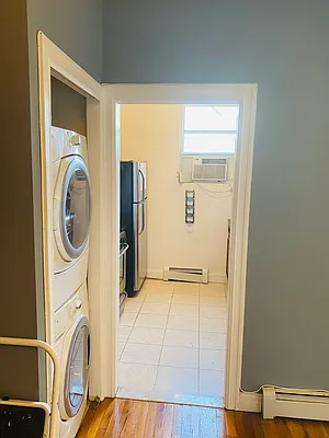 Rented by HOTPROPERTY NYC LLC | media 17