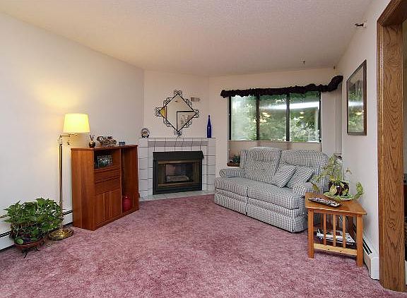 2nd image of 7621 Edinborough Way APT 2109