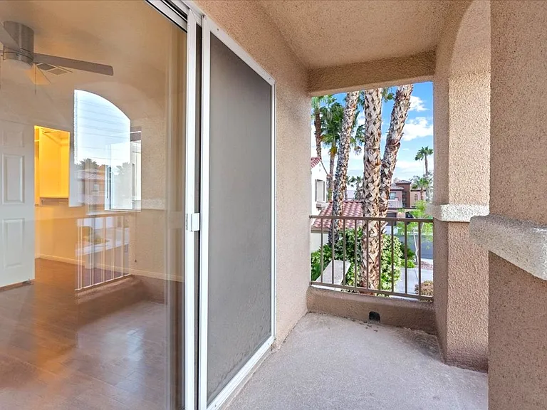 1708 Cordoba Canyon St — Photo 27