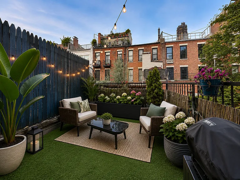 43 W 69th St #3B — Photo 4