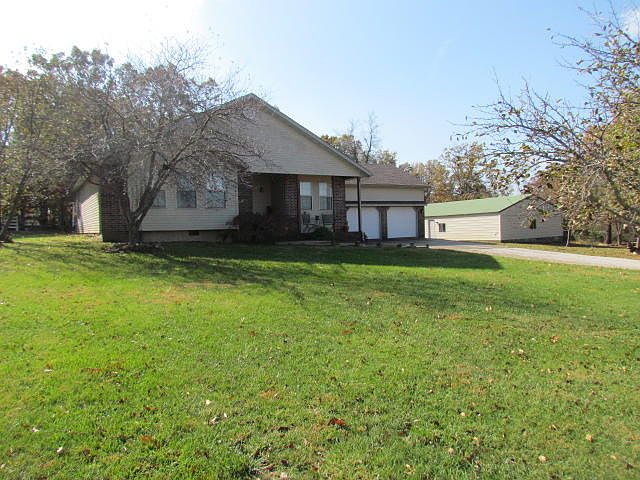1st image of 298 Vista Dr