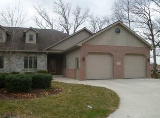 21714 Timbercrest Dr, Defiance, OH 43512