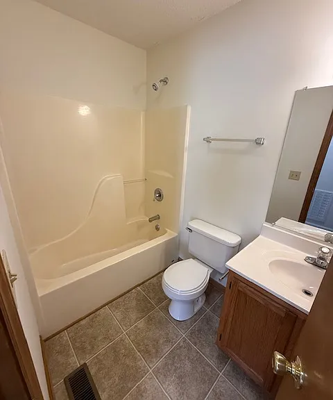 608 Lincoln Ave — Photo 6