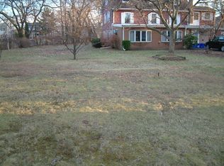 350 Drake Ave, Middlesex, NJ 08846