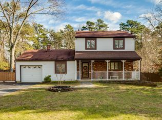 2202 Oakwood Ln, Atco, NJ 08004