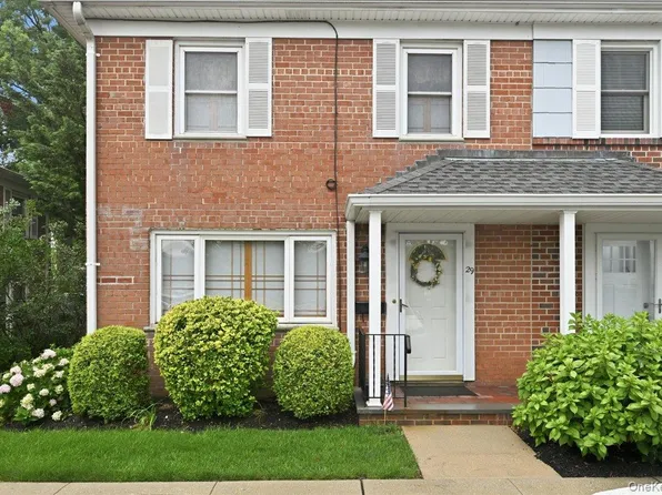1810 Front Street #29, East Meadow, NY 11554