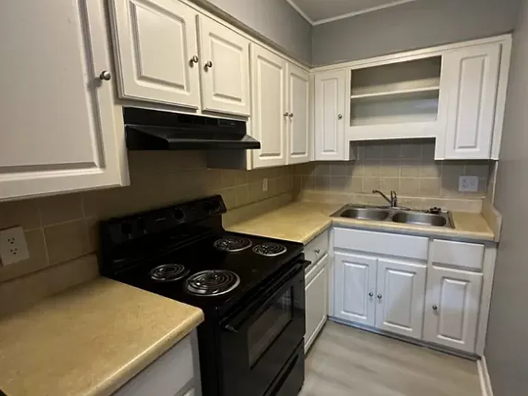 Welcome to Villa Pines at Baymeadows! — Photo 5