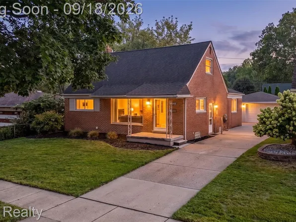 7948 Polk St, Taylor, MI 48180