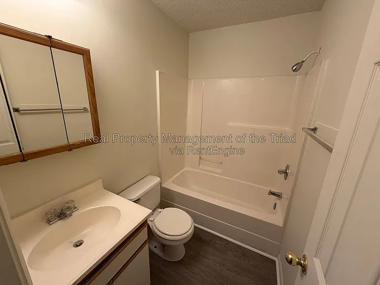 1500 Gatewood Ave #122 — Photo 10