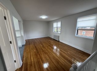 226-03B 69th Ave #B, Fresh Meadows, NY 11365