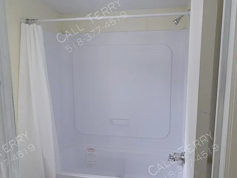 2941 Amsterdam Rd #10 — Photo 6