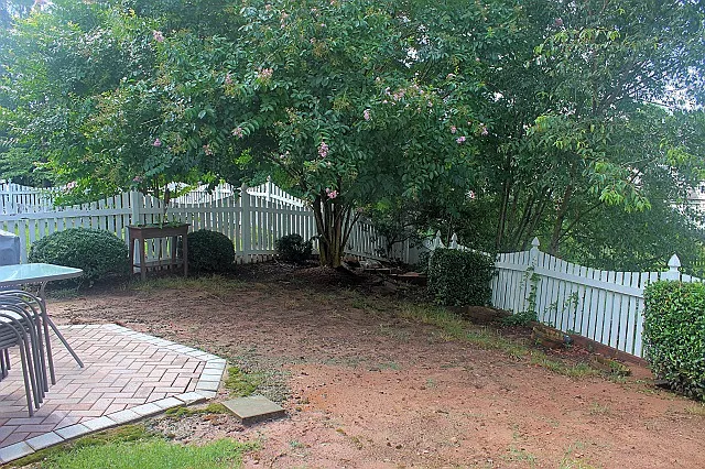 1008 Goldmist Ln — Photo 11