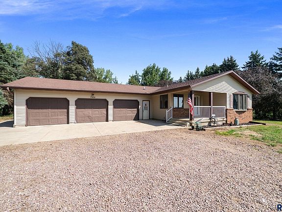 2nd image of 47790 309th St
