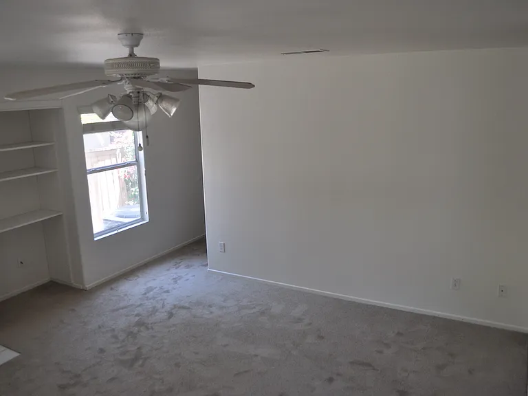 1518 Shoreacres Dr — Photo 3