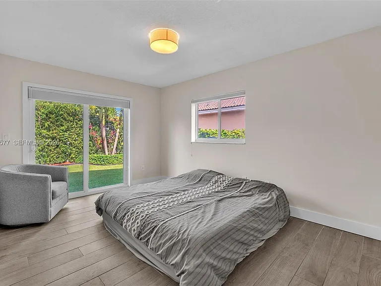 1807 SW 102nd Pl — Photo 31