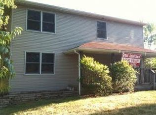 1512 E Hillside Dr, Bloomington, IN