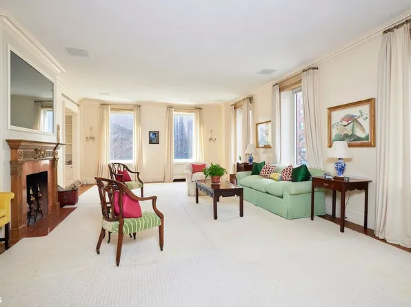 25 Sutton Pl #3RDFLOOR, New York, NY 10022