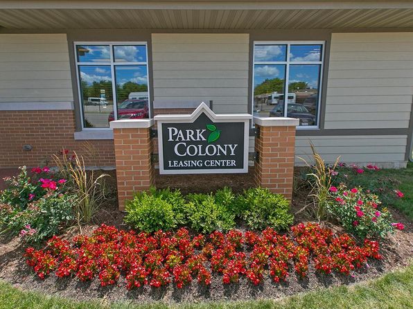 Park Colony | 9350 Congress Dr, Des Plaines, IL