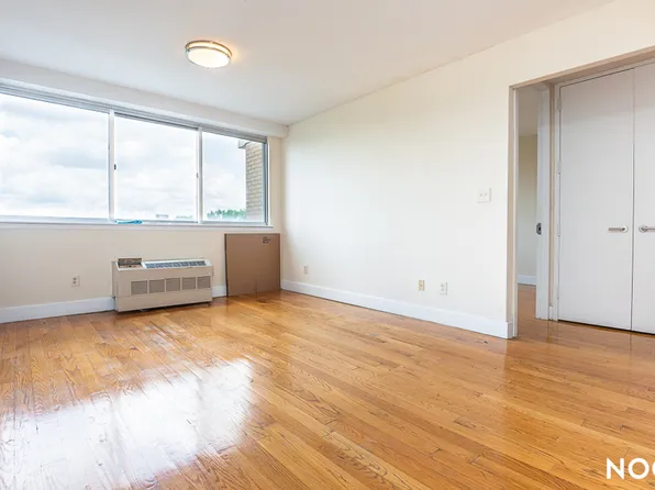 756 Myrtle Avenue image 1 of 17
