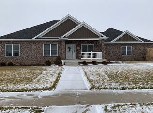 947 Marble Blvd, Manteno, IL 60950