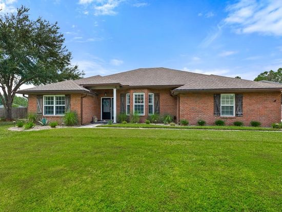 44677 Green Meadows Ln, Callahan, FL 32011