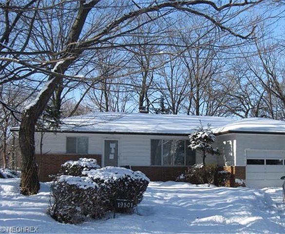 1st image of 19501 Upper Valley Dr