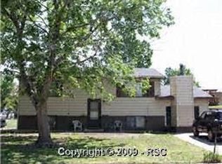2415 Gina Dr, Colorado Springs, CO 80916