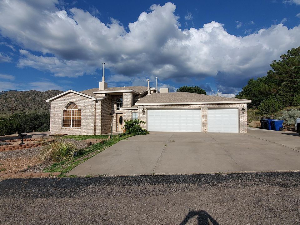 1st image of 13709 Winterwood Way SE