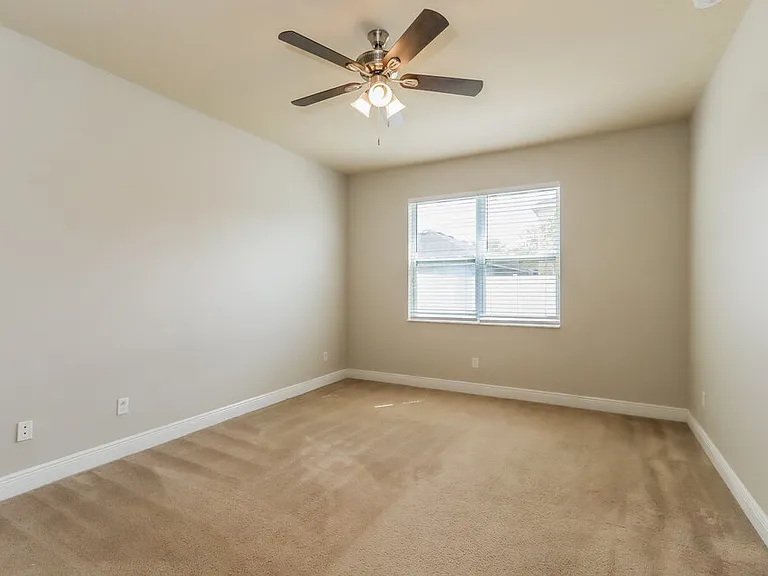 7935 Camden Woods Dr — Photo 6