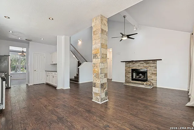3027 Fall Mist Dr — Photo 6