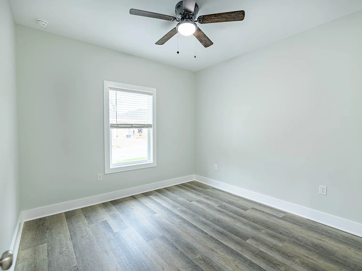 Clearing Way - 109 — Photo 2