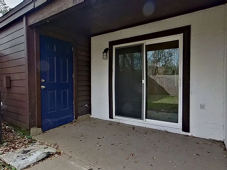 7607 Melissa Ct N — Photo 13
