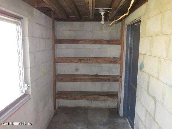 4th image of 5030 Bilken Dr E