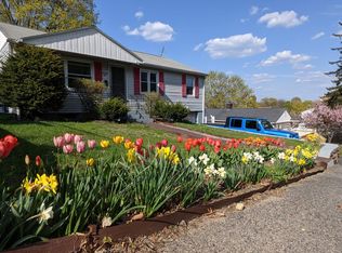 26 Wigwam Ave, Worcester, MA 01604