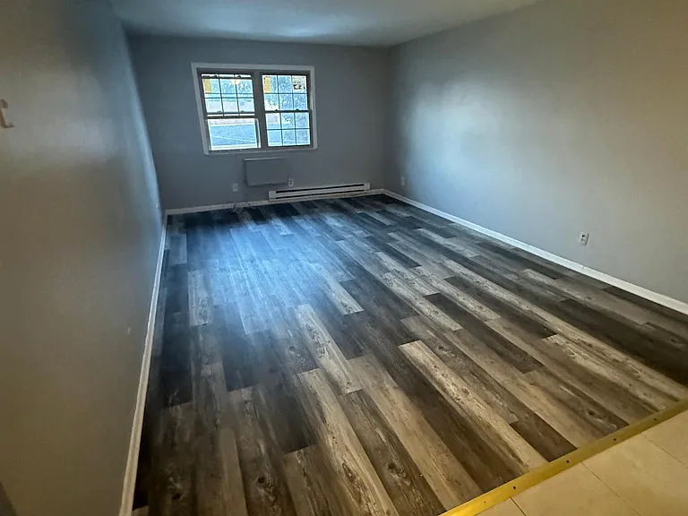 254 Oak St #7 — Photo 7