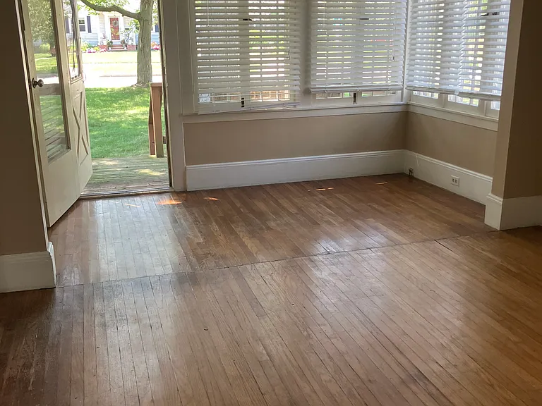 301 Bassett Rd — Photo 17