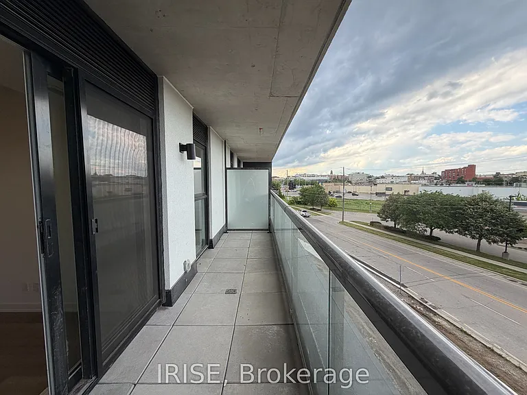 33 Erie Ave #304 — Photo 7