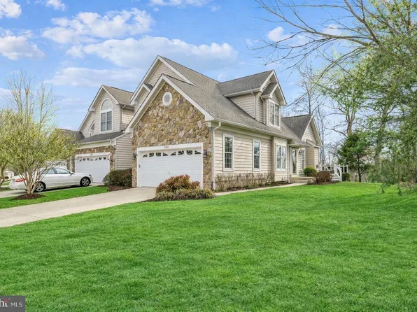 25626 Creek Run Ter, Chantilly, VA 20152