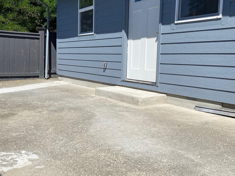 1st image of 4519 S 11th St