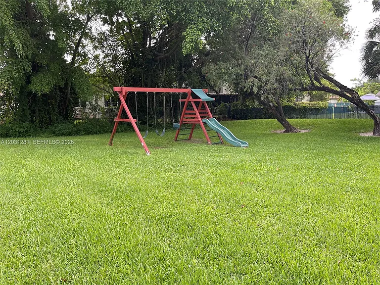 7175 Nova Dr #507 — Photo 23