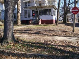 1200 N Flora Ave, Peoria, IL 61606
