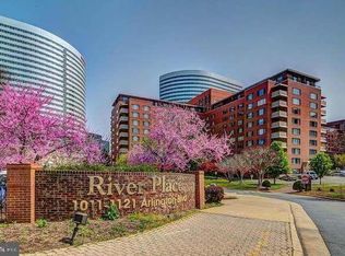 1021 Arlington Blvd APT 330, Arlington, VA 22209