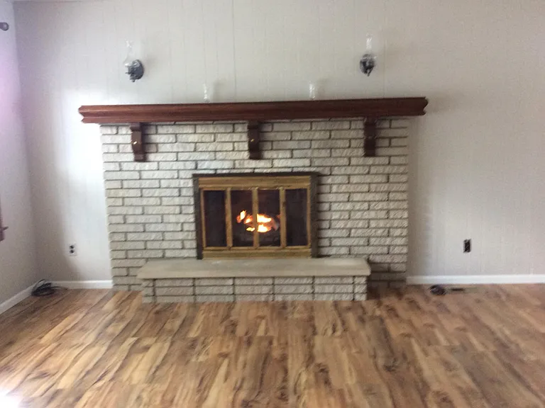 Claremont Cir — Photo 14