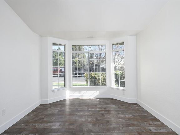 4th image of 106 Suncrest Way