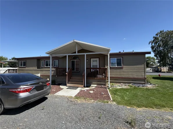 3010 W Peninsula Drive #92, Moses Lake, WA 98837